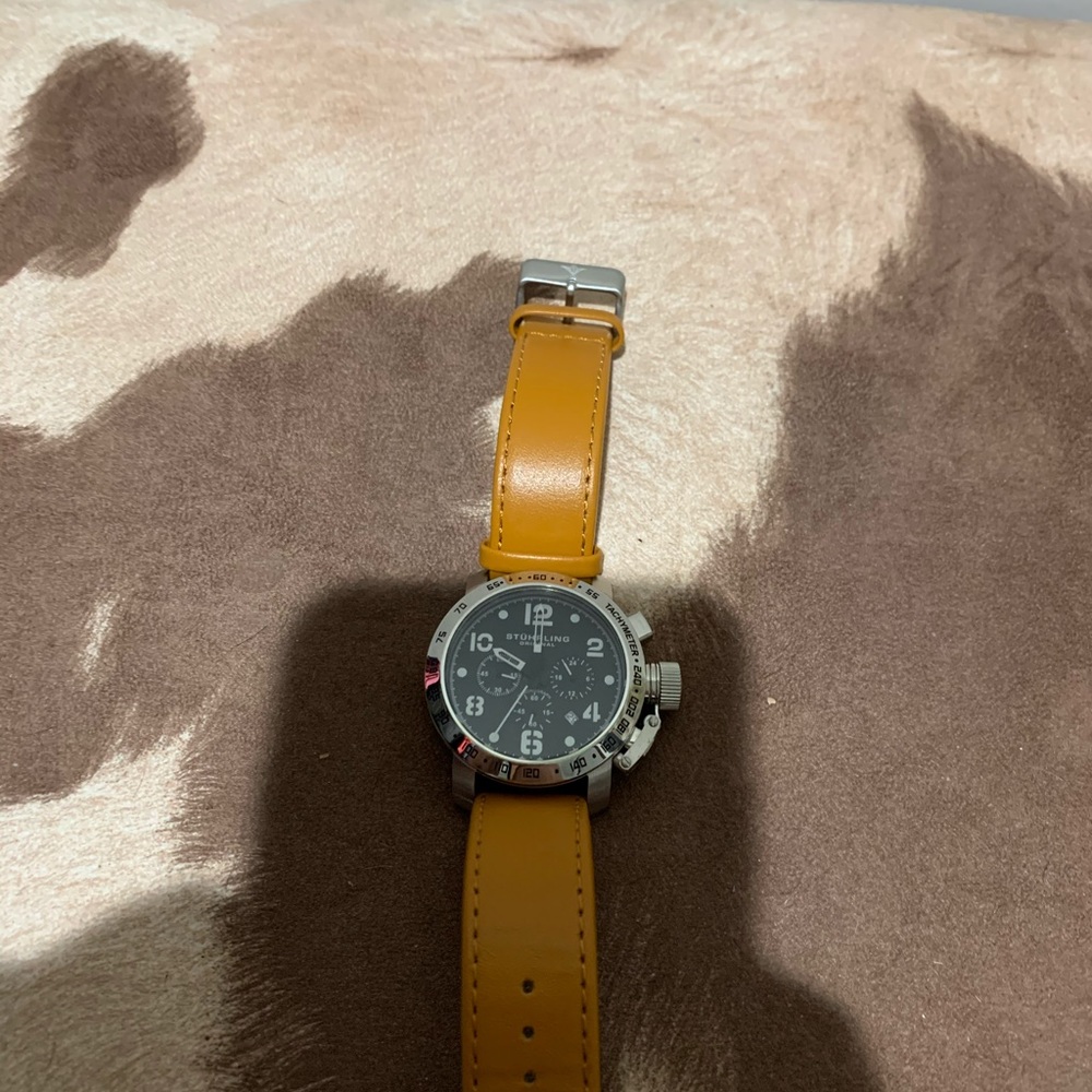 STUHRLING Watch like new - Picture 3 of 3